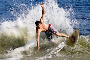 j9九游会网页版 -杜兰特在勇士比赛中赛况扑朔迷离，突破纪录引发热议！